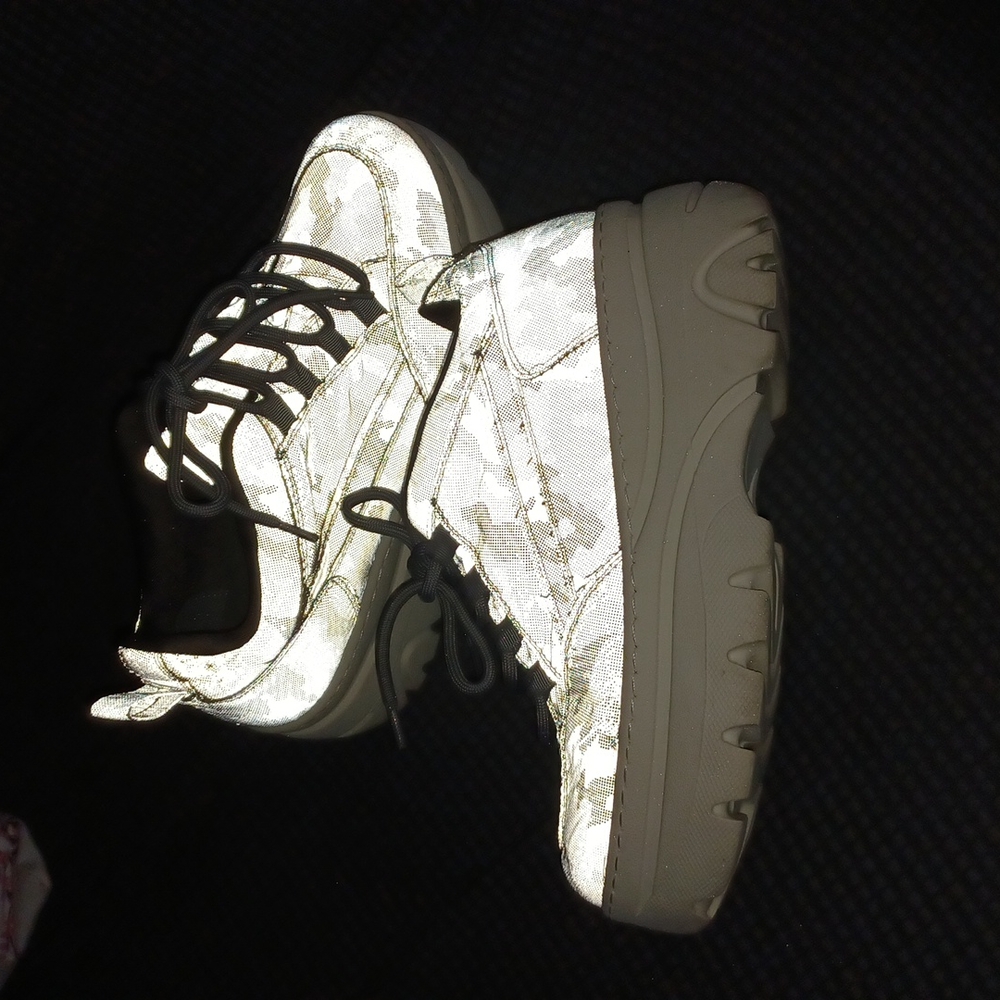 Platform Sneaker - Picture 6 of 6